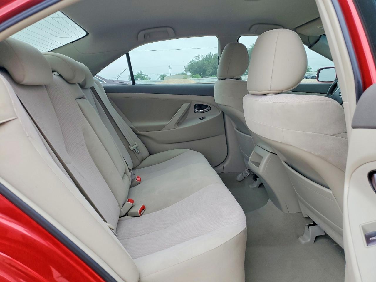 2011 TOYOTA CAMRY