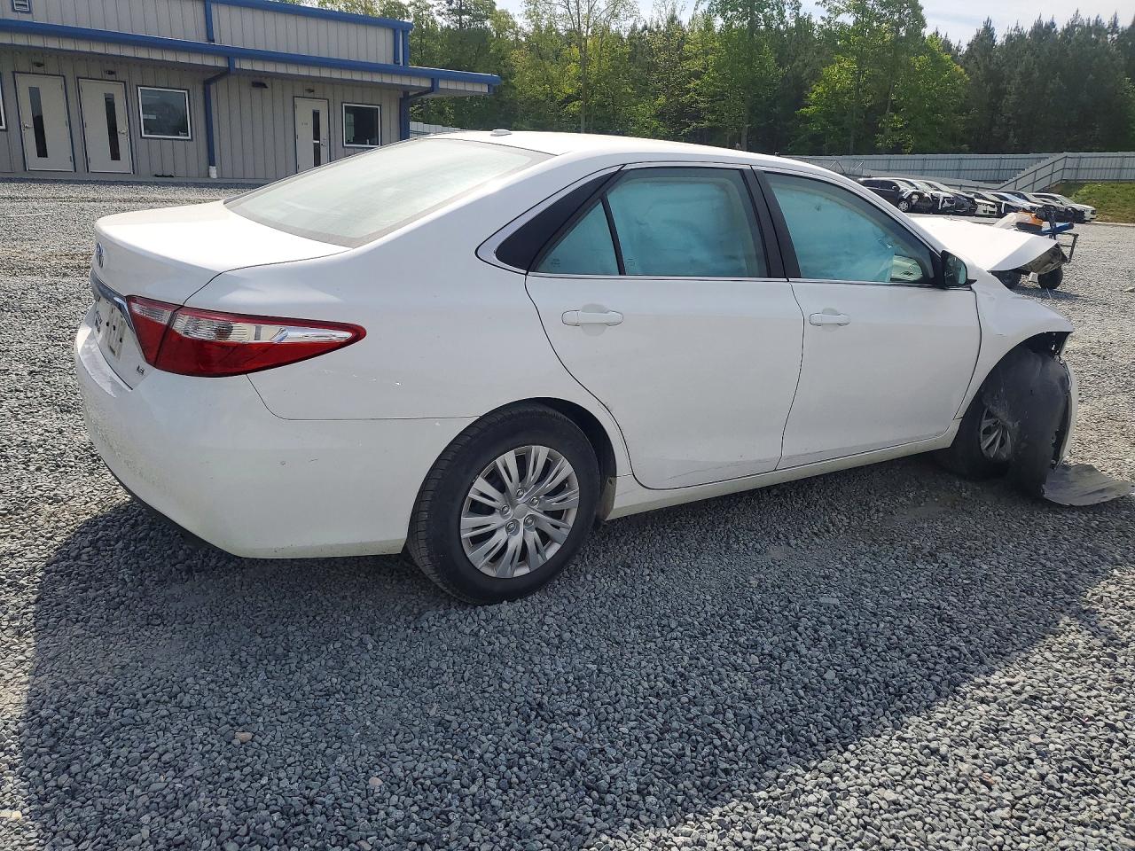 2016 TOYOTA CAMRY