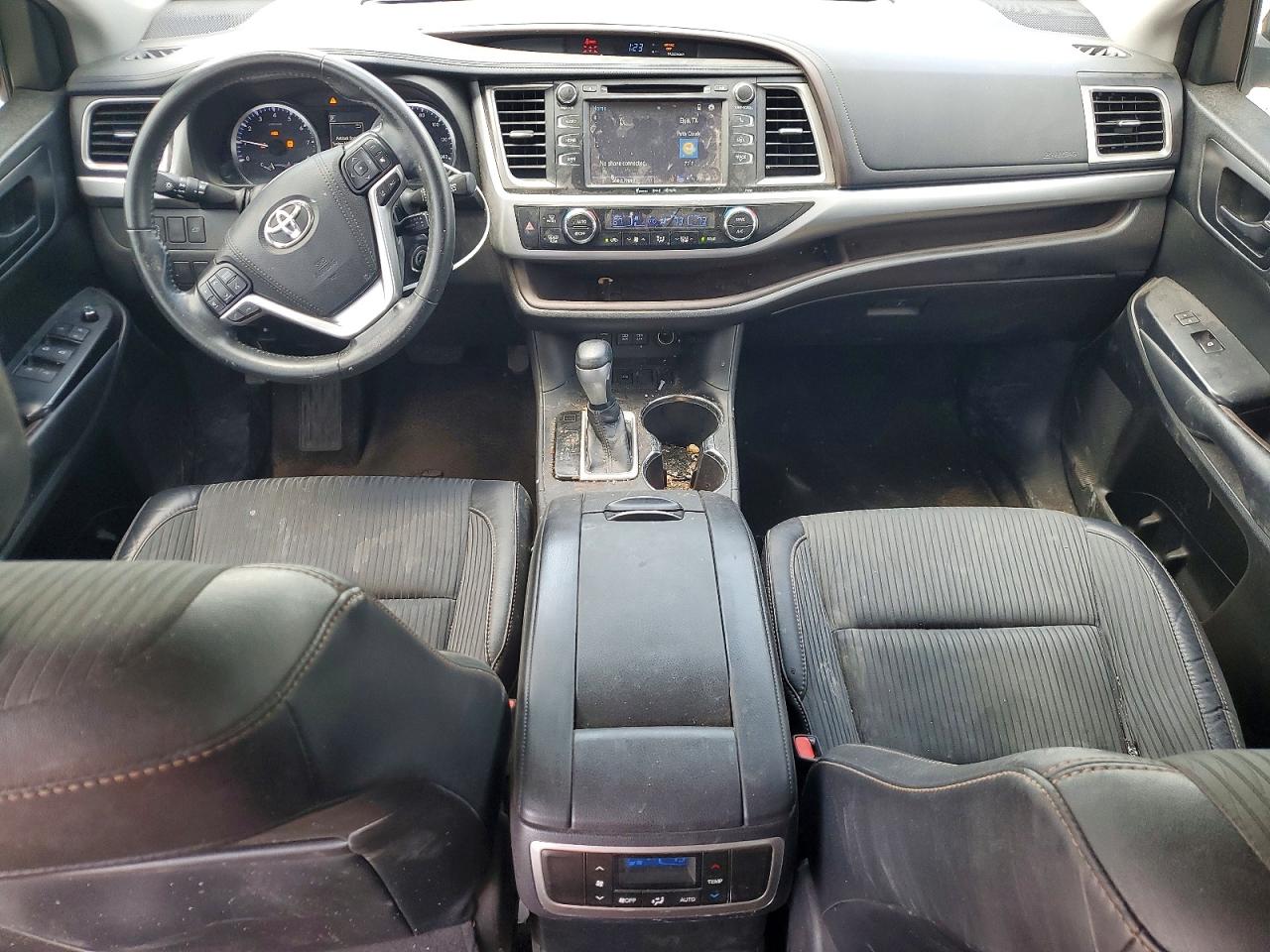2018 TOYOTA HIGHLANDER