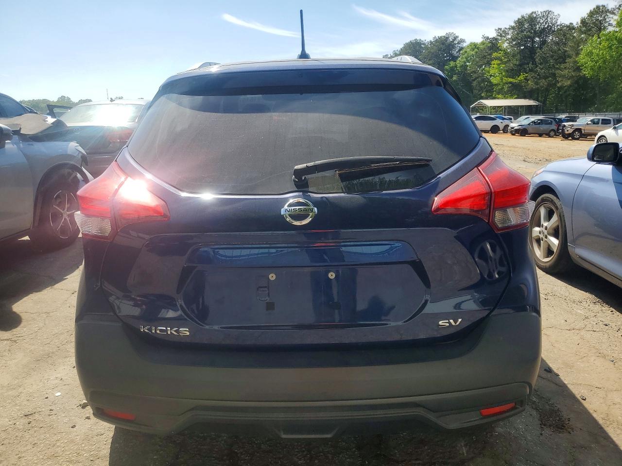 2018 NISSAN KICKS
