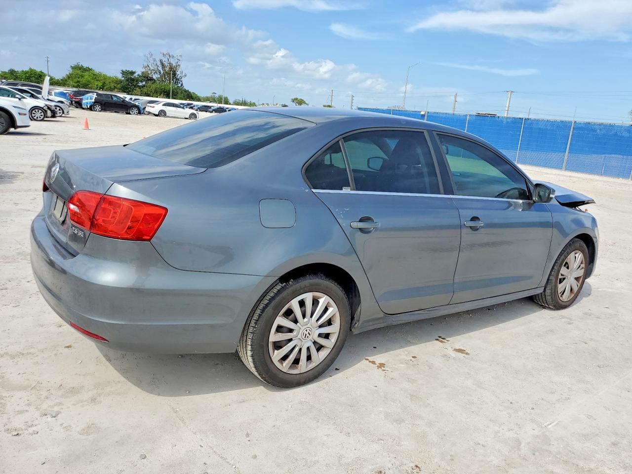 2013 VOLKSWAGEN JETTA