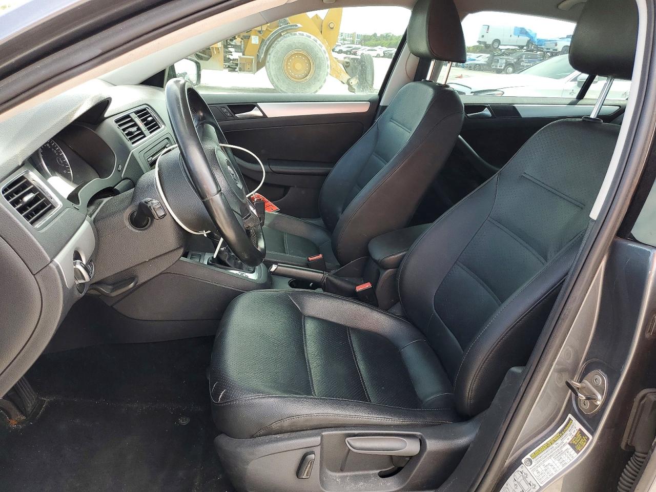 2013 VOLKSWAGEN JETTA