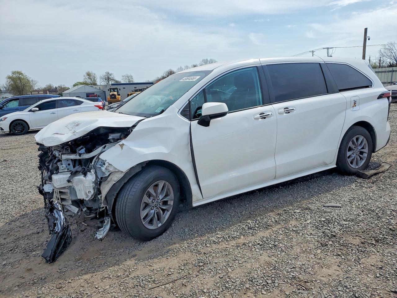2022 TOYOTA SIENNA