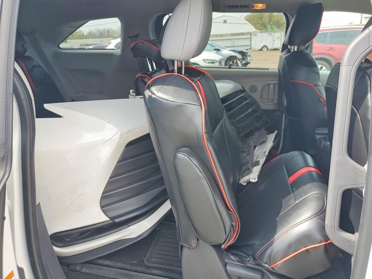 2022 TOYOTA SIENNA
