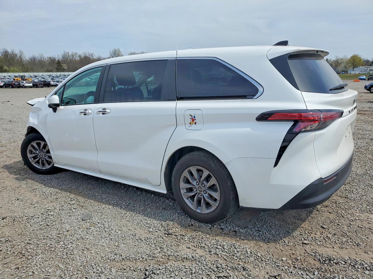 2022 TOYOTA SIENNA