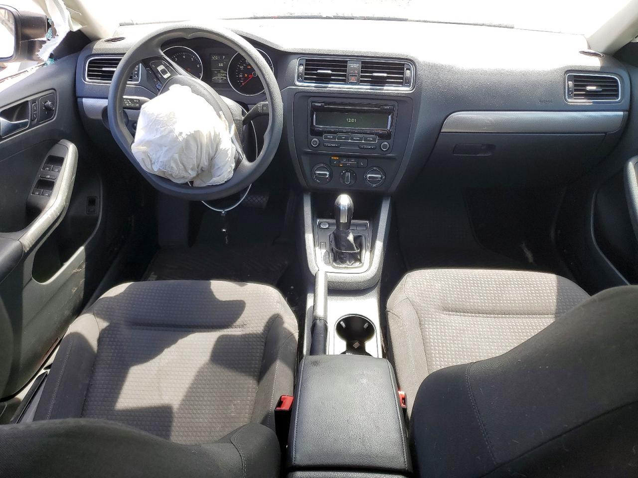 2015 VOLKSWAGEN JETTA