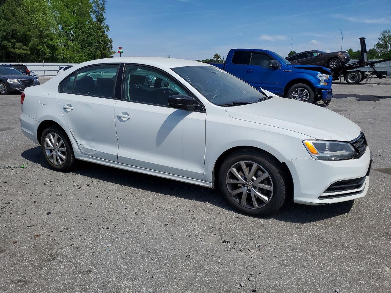 2015 VOLKSWAGEN JETTA