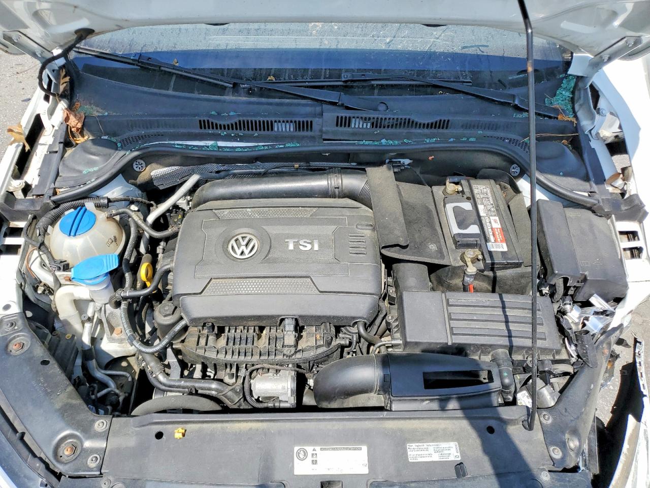 2015 VOLKSWAGEN JETTA