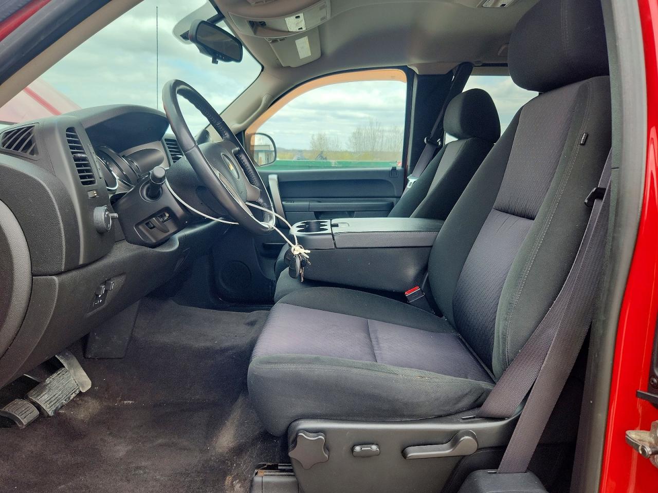 2011 CHEVROLET SILVERADO