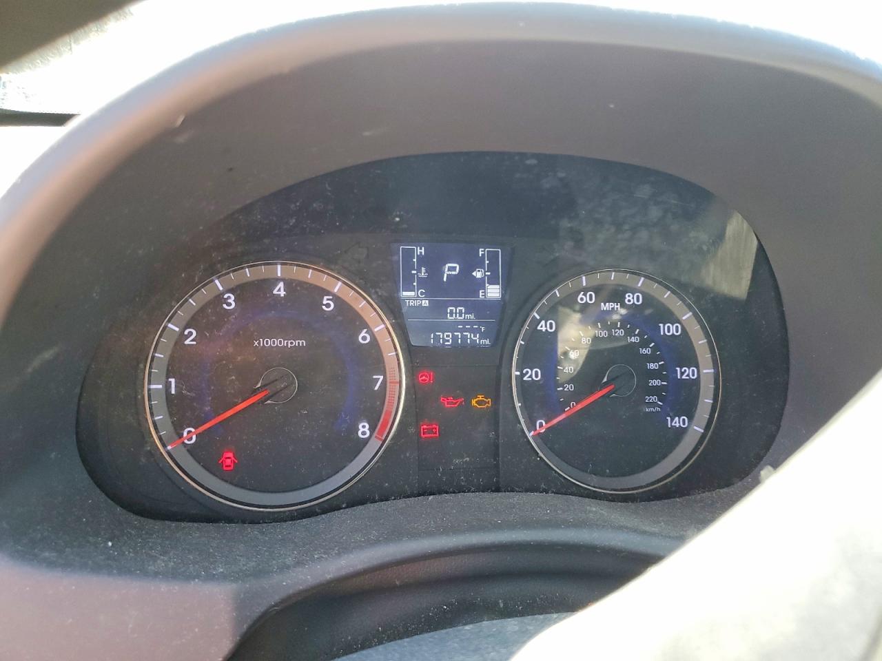 2015 HYUNDAI ACCENT
