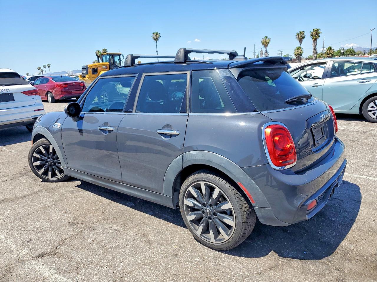 2016 MINI COOPER