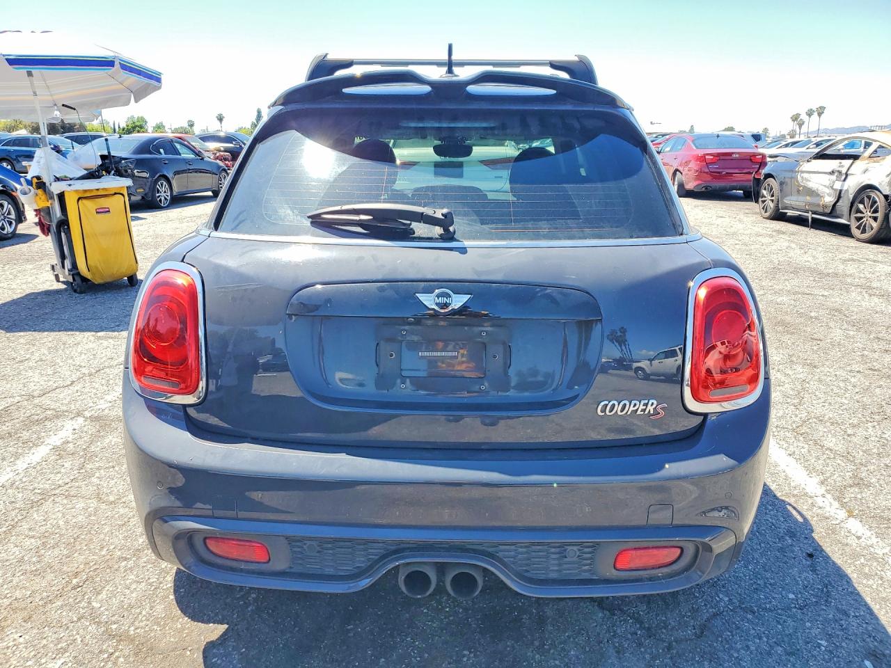 2016 MINI COOPER