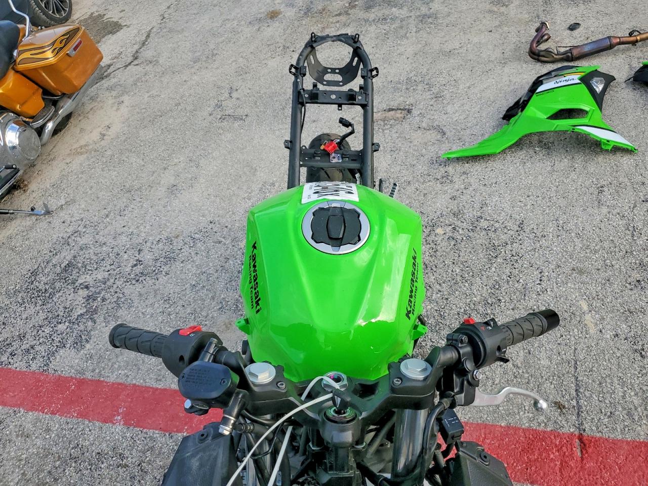 2025 KAWASAKI EX