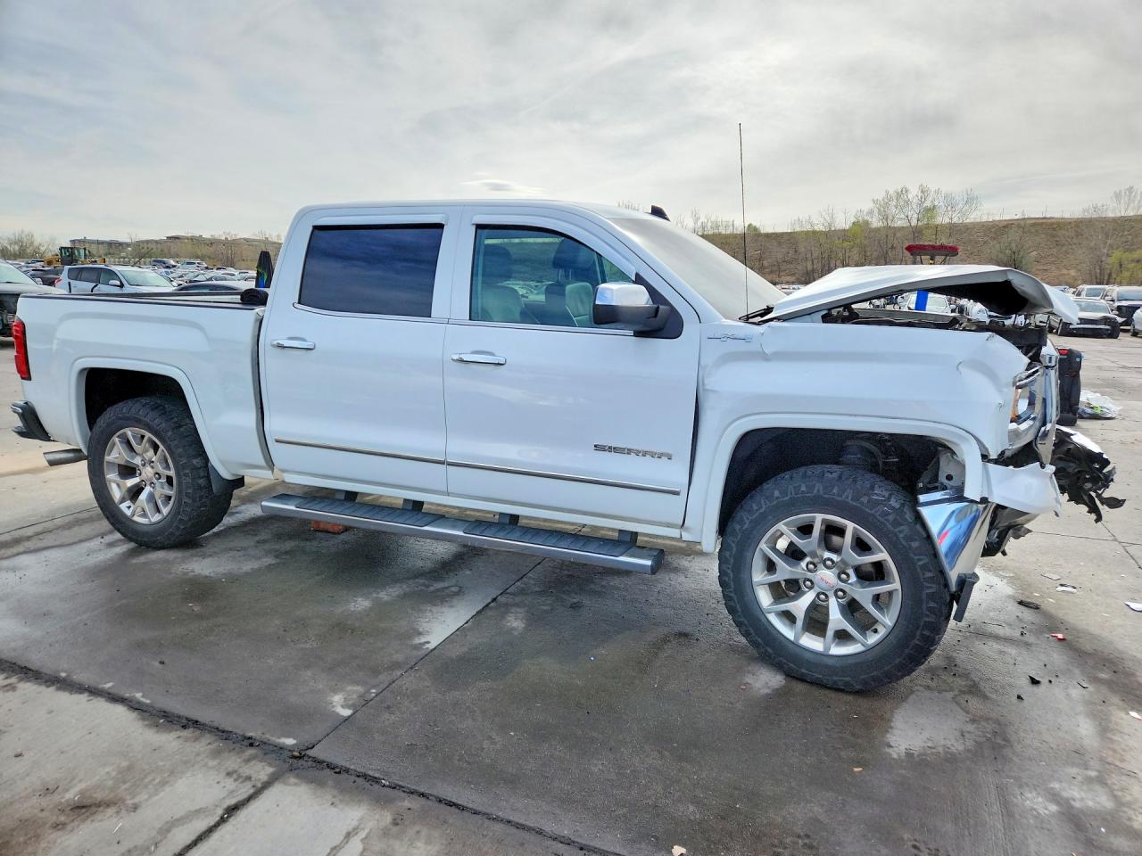 2015 GMC SIERRA