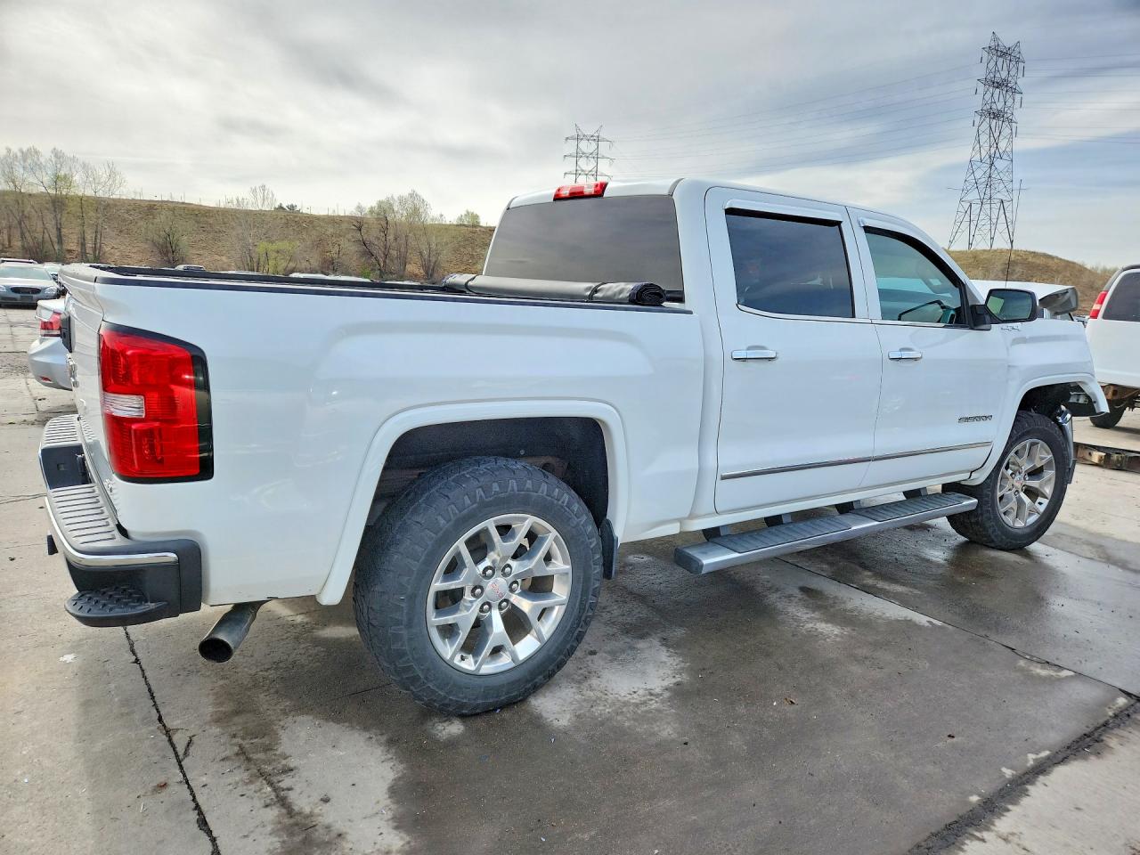 2015 GMC SIERRA