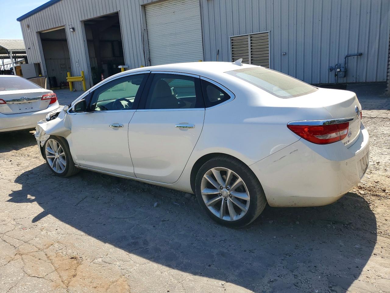 2013 BUICK VERANO