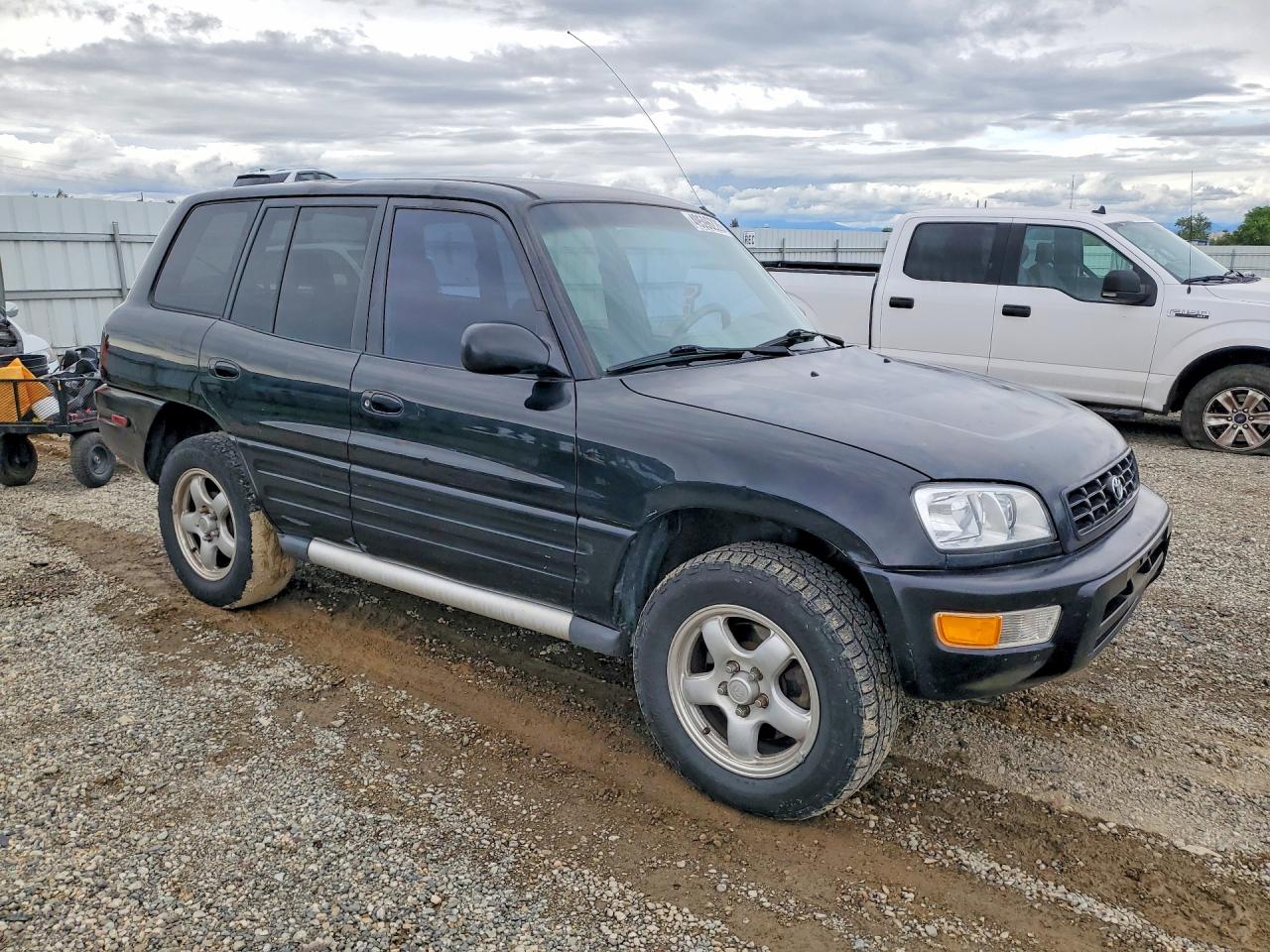 1999 TOYOTA RAV4
