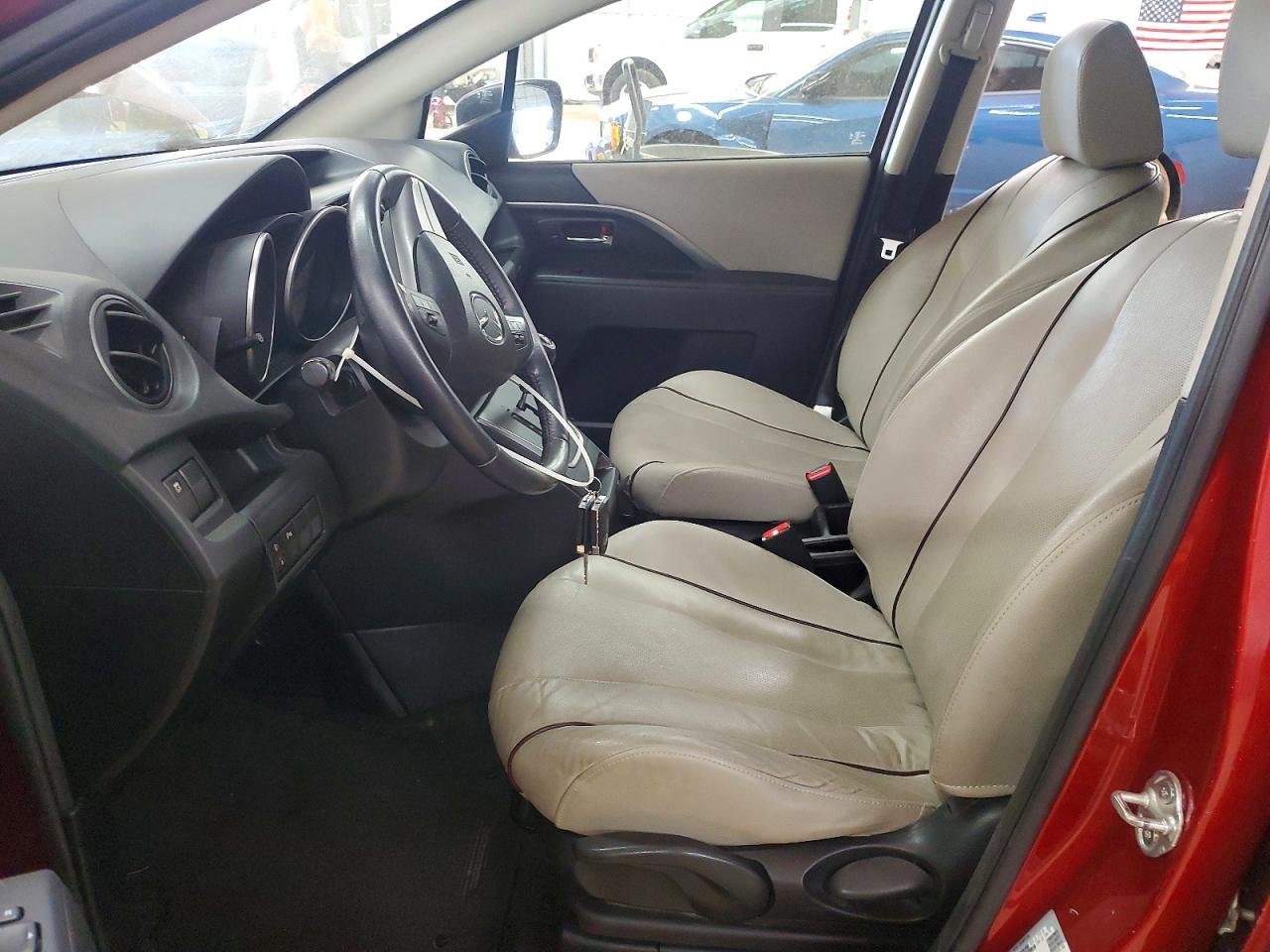 2014 MAZDA 5