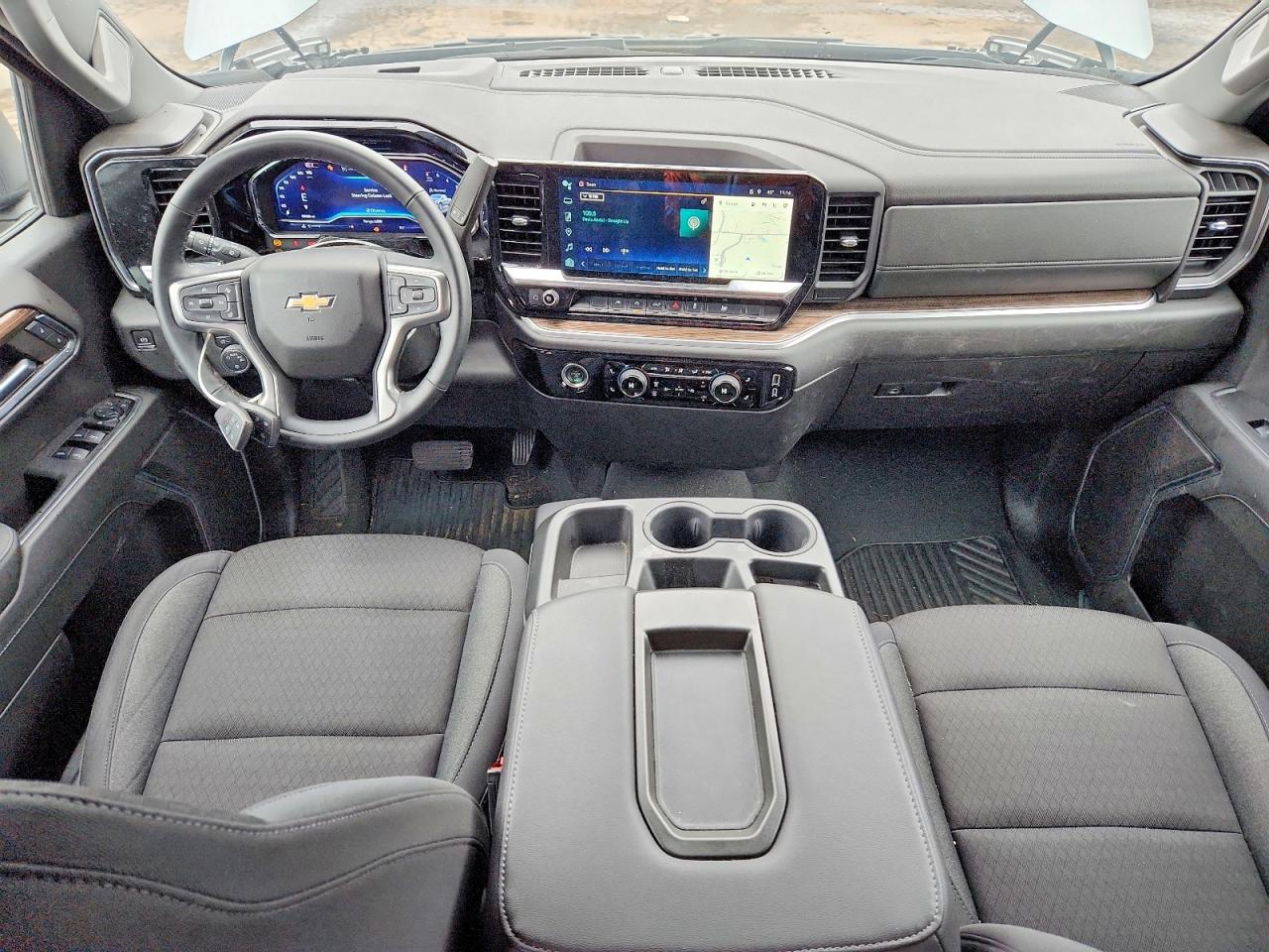 2024 CHEVROLET SILVERADO