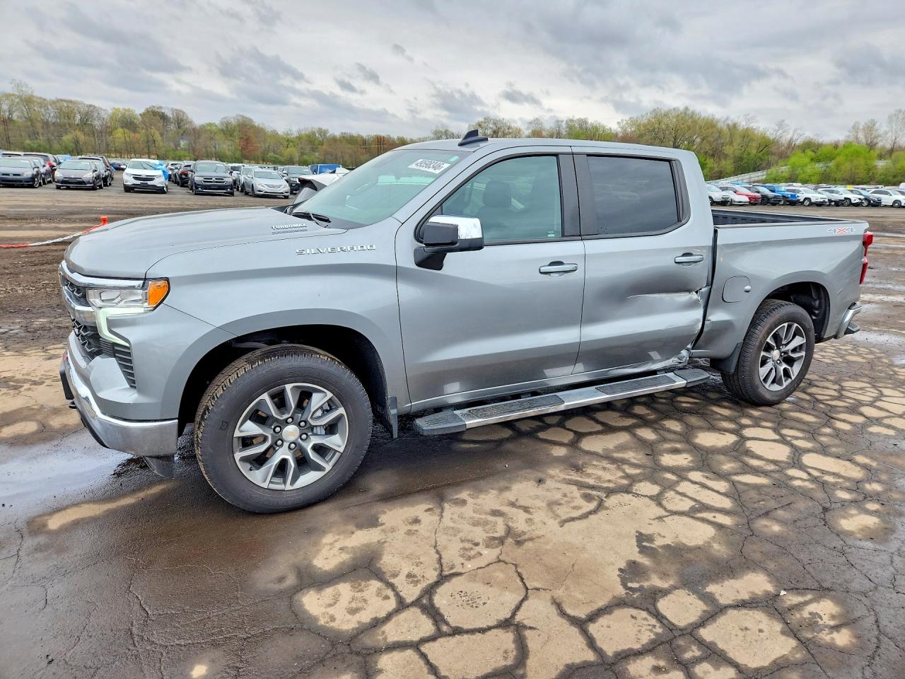 2024 CHEVROLET SILVERADO