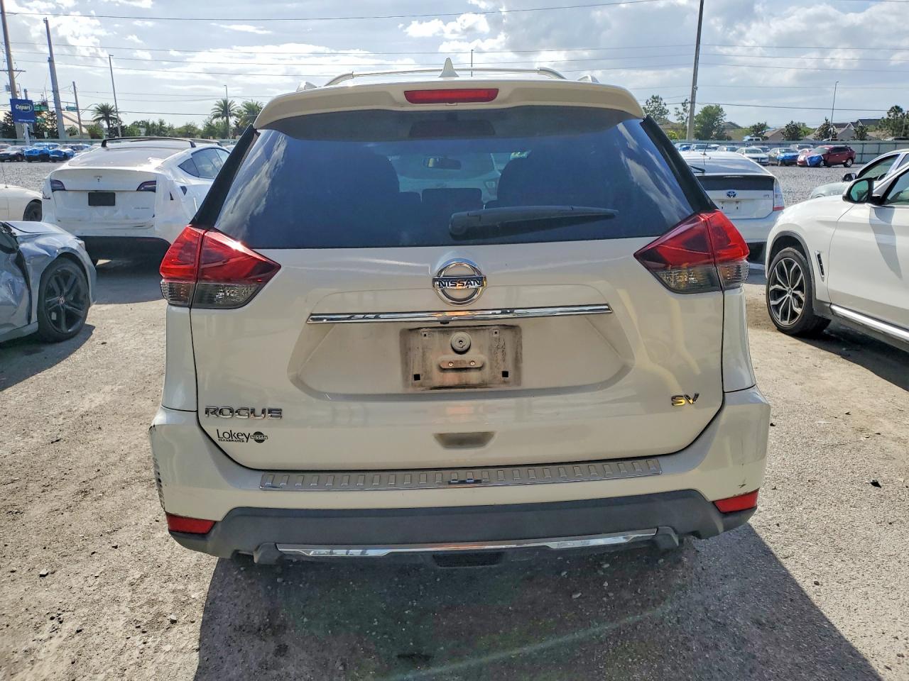 2018 NISSAN ROGUE