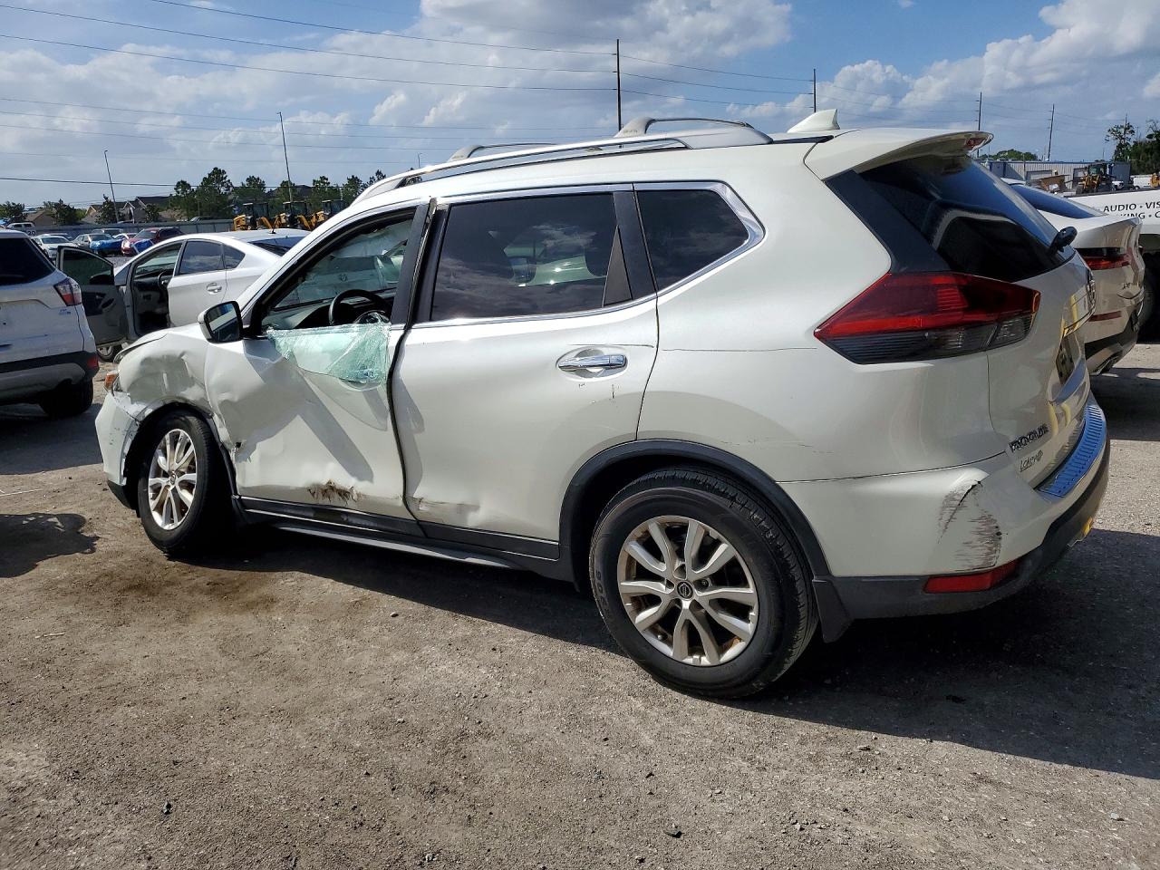 2018 NISSAN ROGUE