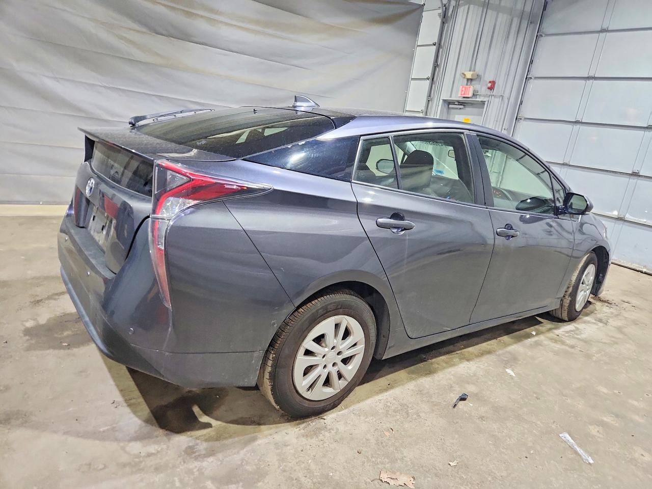 2018 TOYOTA PRIUS