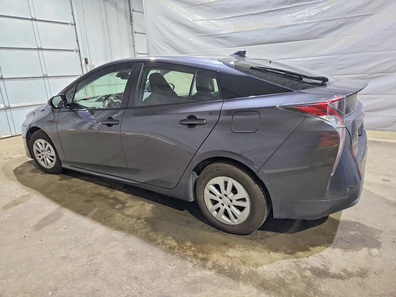 2018 TOYOTA PRIUS