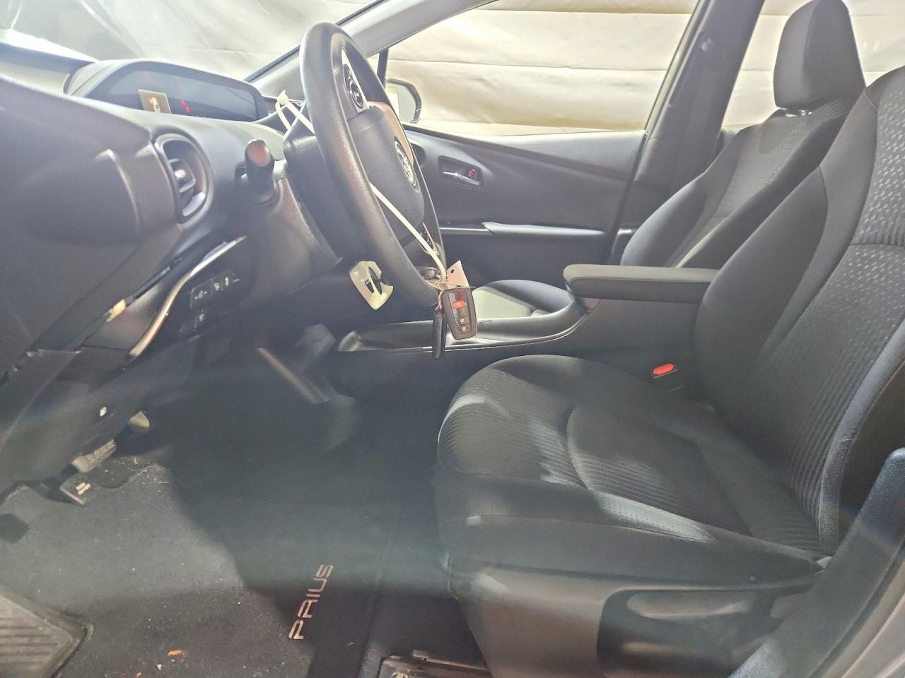 2018 TOYOTA PRIUS