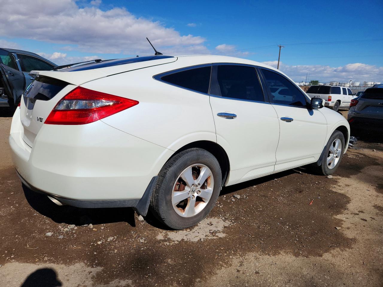 2012 HONDA CROSSTOUR