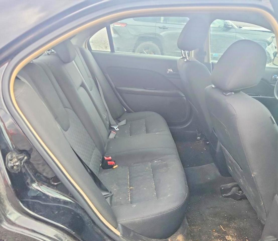 2011 FORD FUSION