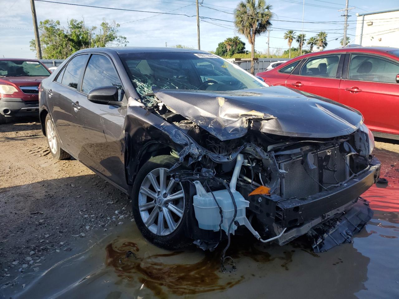 2014 TOYOTA CAMRY