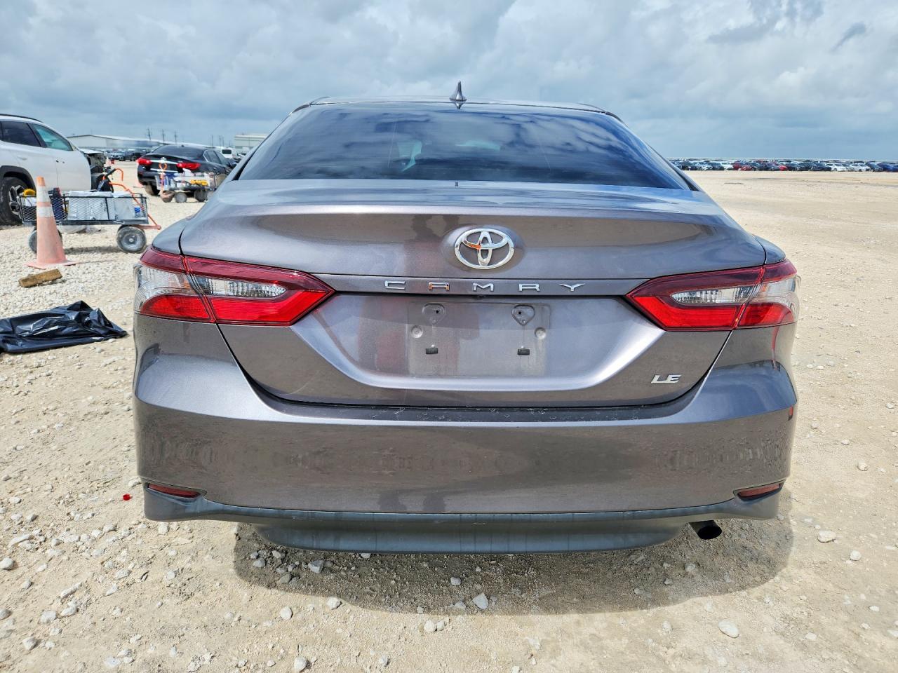2021 TOYOTA CAMRY