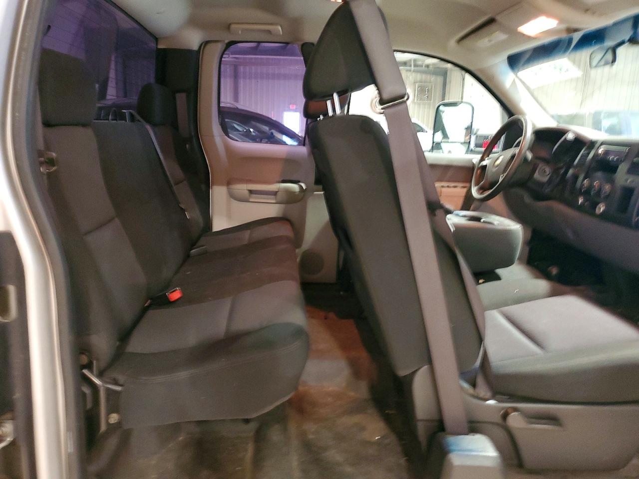 2010 CHEVROLET SILVERADO