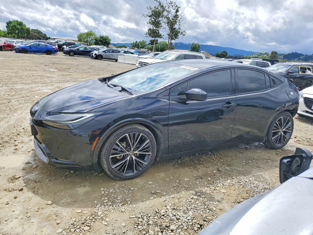 2024 TOYOTA PRIUS