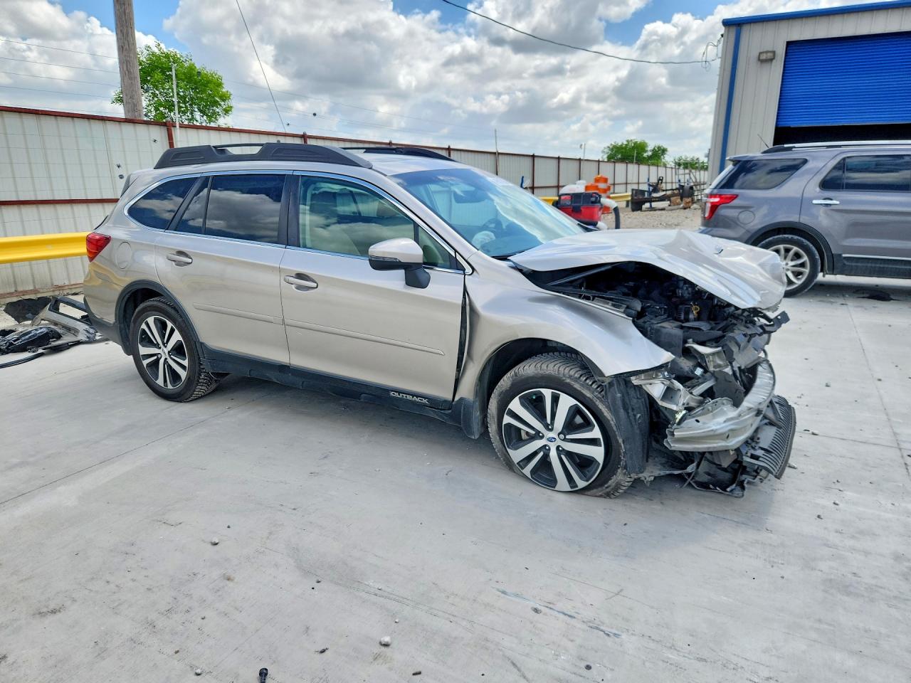2019 SUBARU OUTBACK