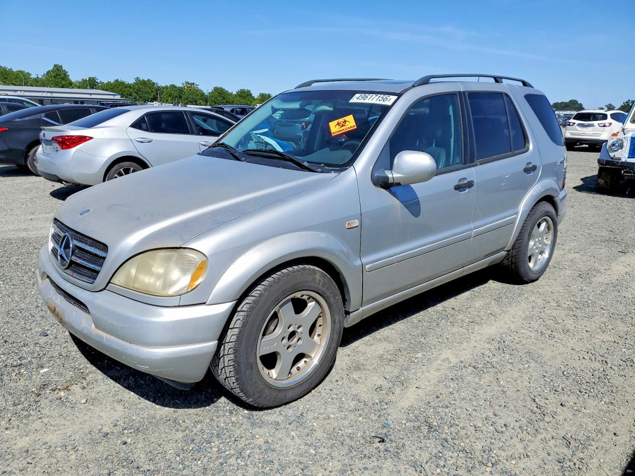 2000 MERCEDES-BENZ M-CLASS