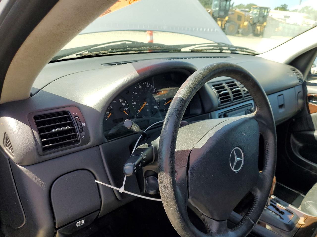 2000 MERCEDES-BENZ M-CLASS