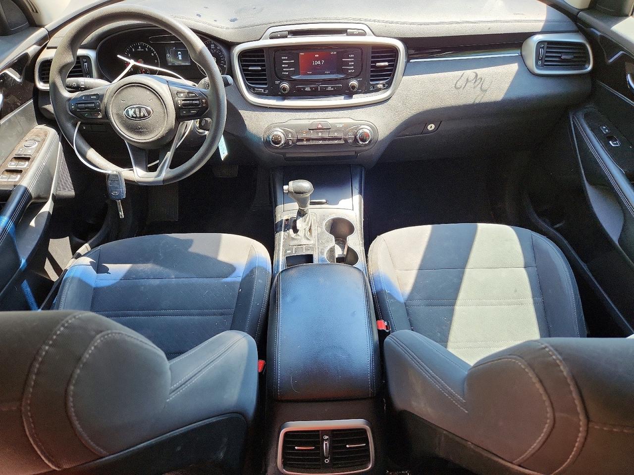 2016 KIA SORENTO
