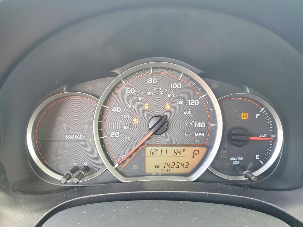 2014 TOYOTA YARIS