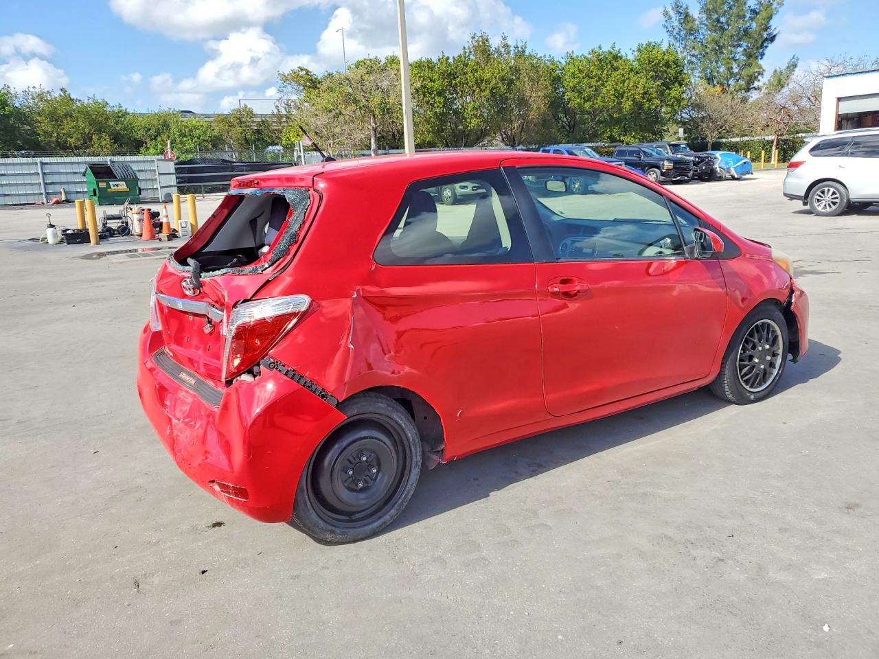 2014 TOYOTA YARIS