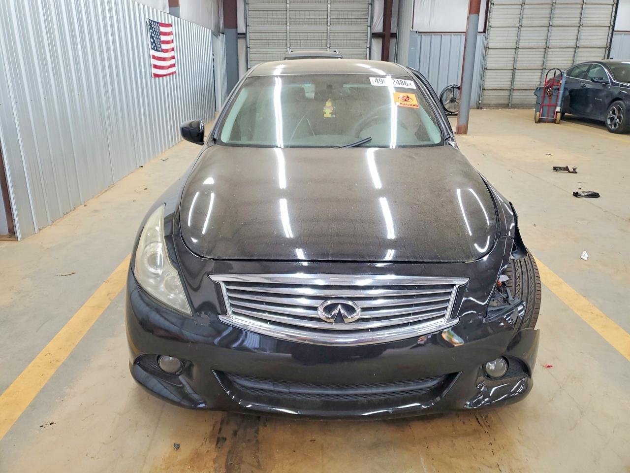 2011 INFINITI G37
