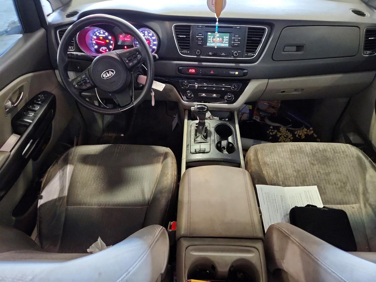2016 KIA SEDONA