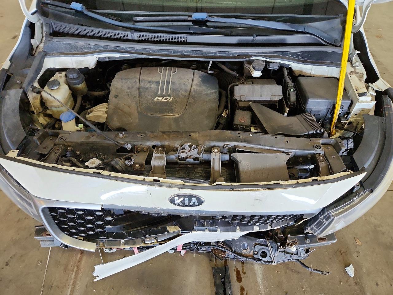 2016 KIA SEDONA