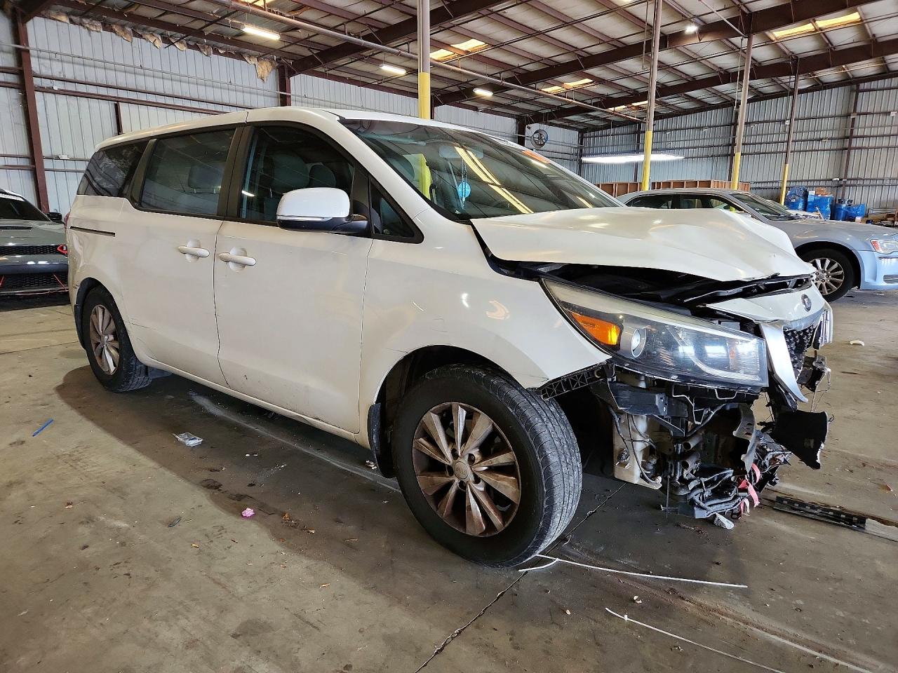 2016 KIA SEDONA