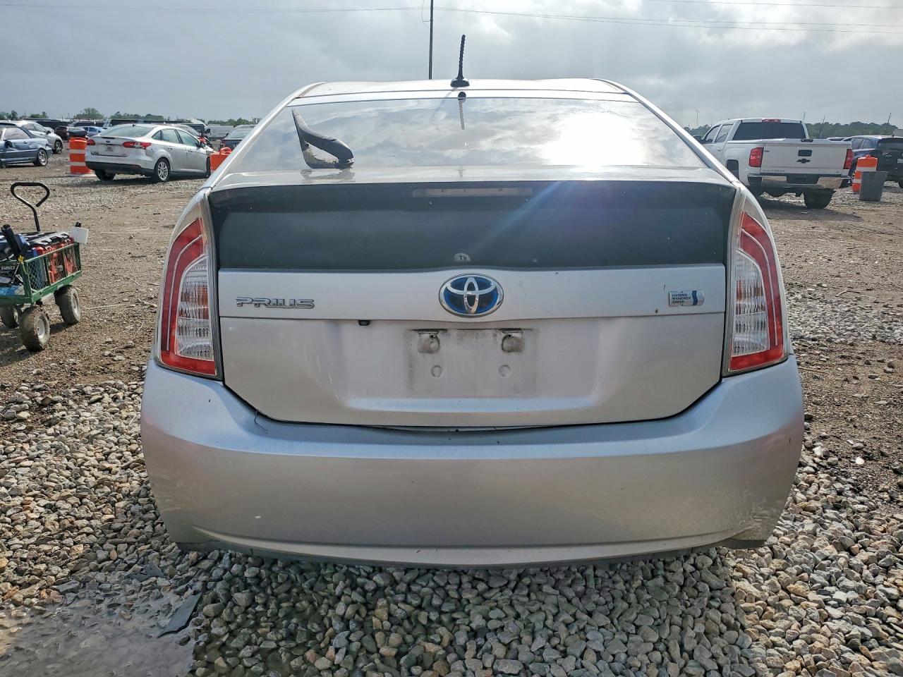 2015 TOYOTA PRIUS