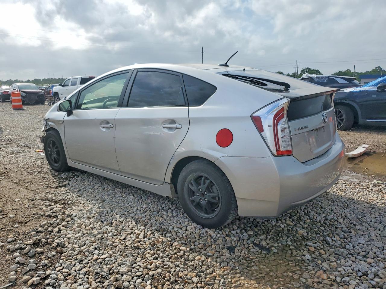 2015 TOYOTA PRIUS