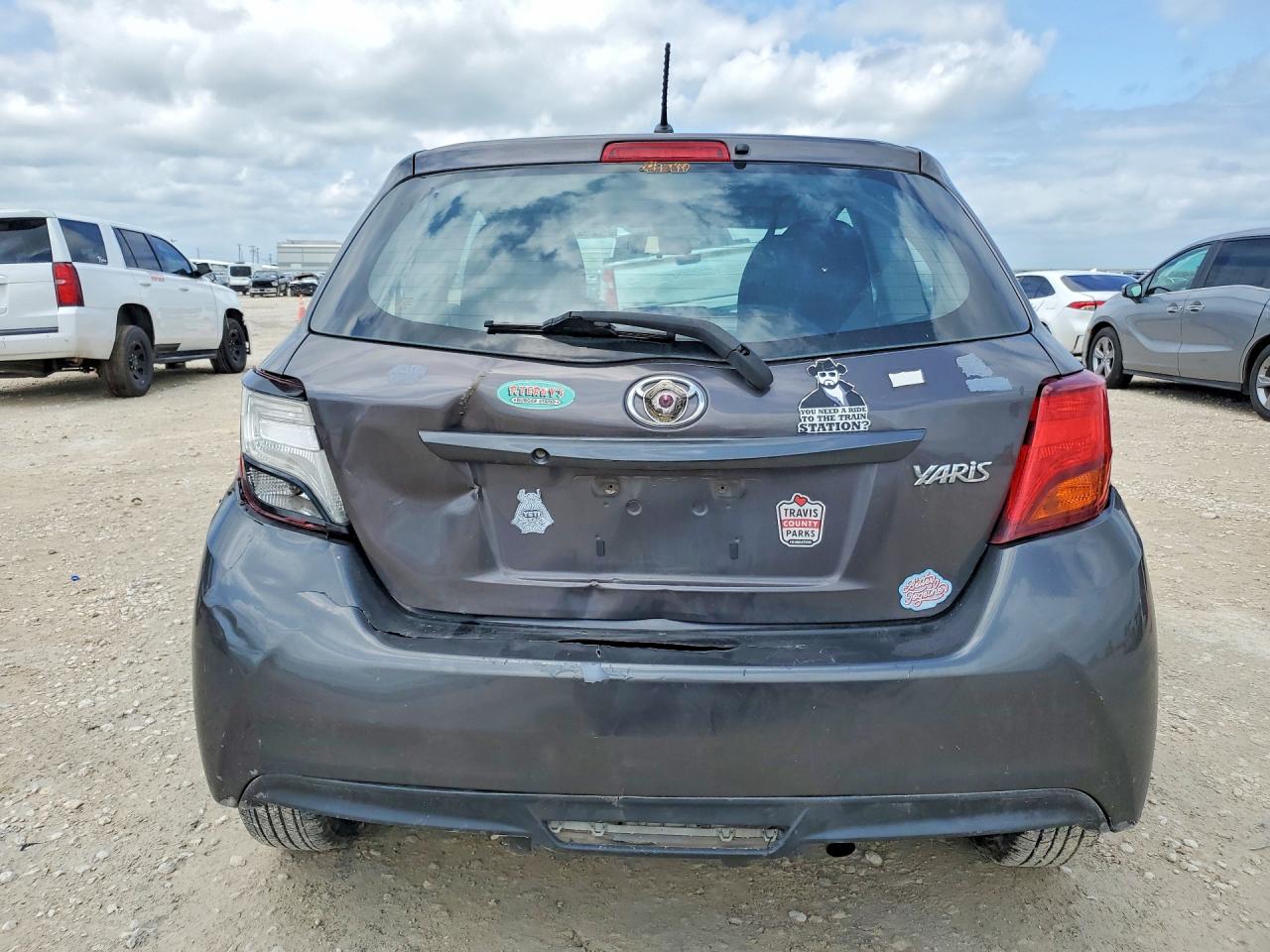 2015 TOYOTA YARIS