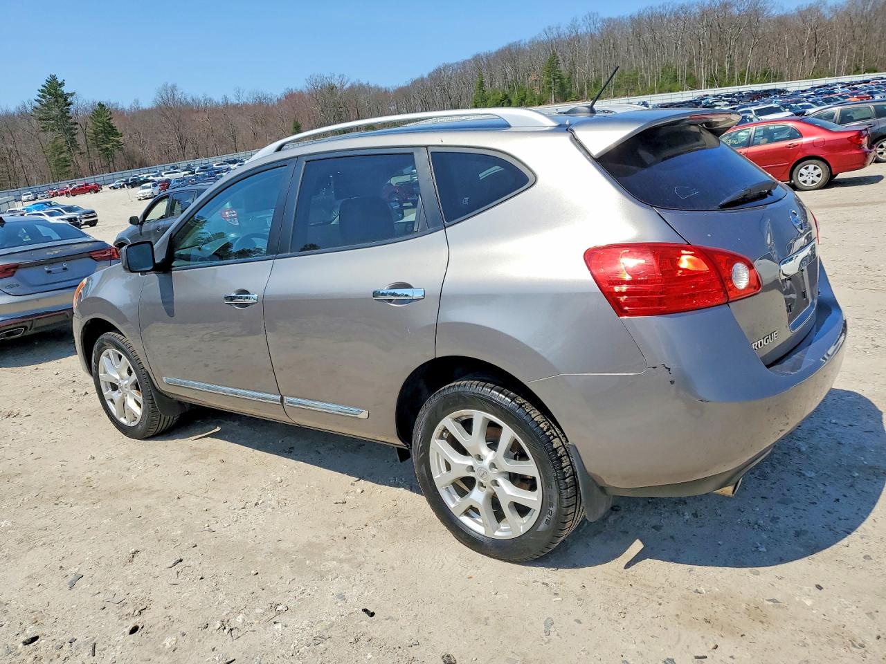 2011 NISSAN ROGUE