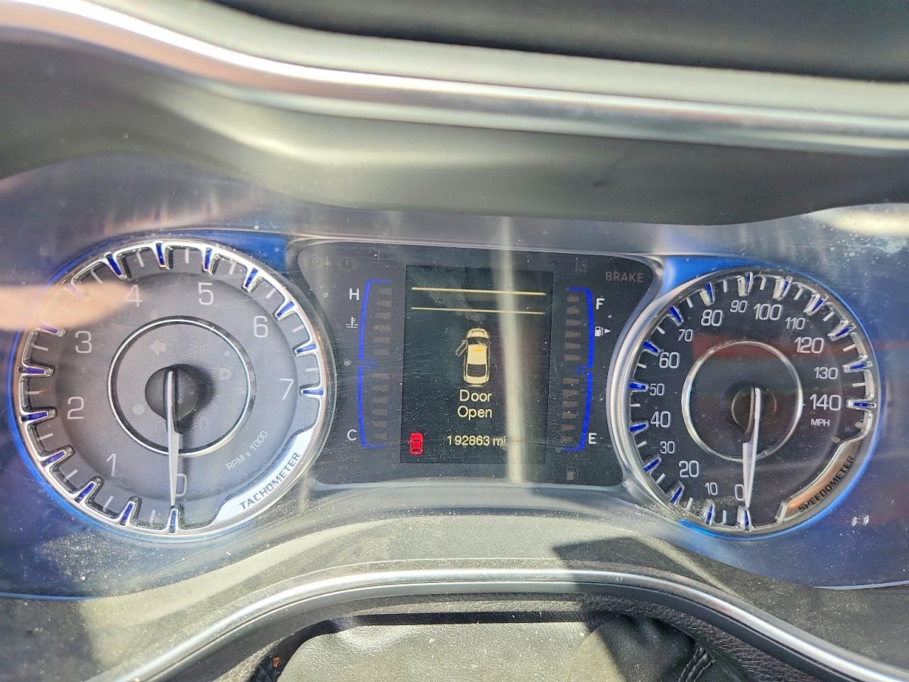 2015 CHRYSLER 200
